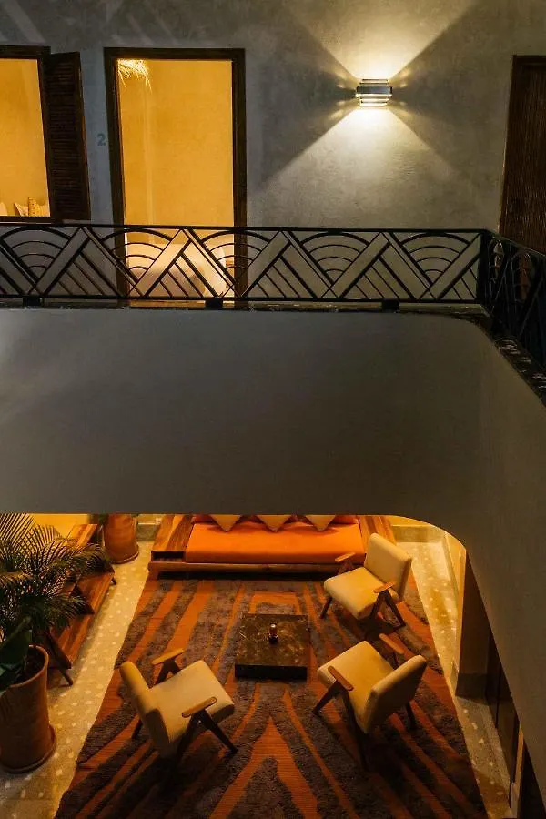 77 By Riad Club Марракеш