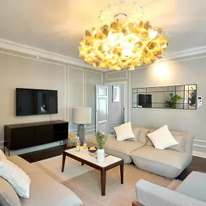 Stylish 4 Bedroom In Cph Copenhagen